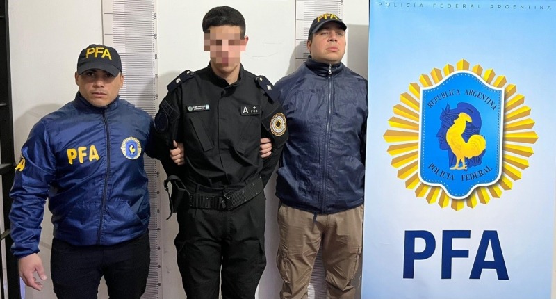 Se haca pasar por agente de la Polica Federal y qued detenido